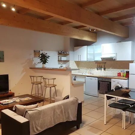 B Confort, Climatise Sur Apartmán